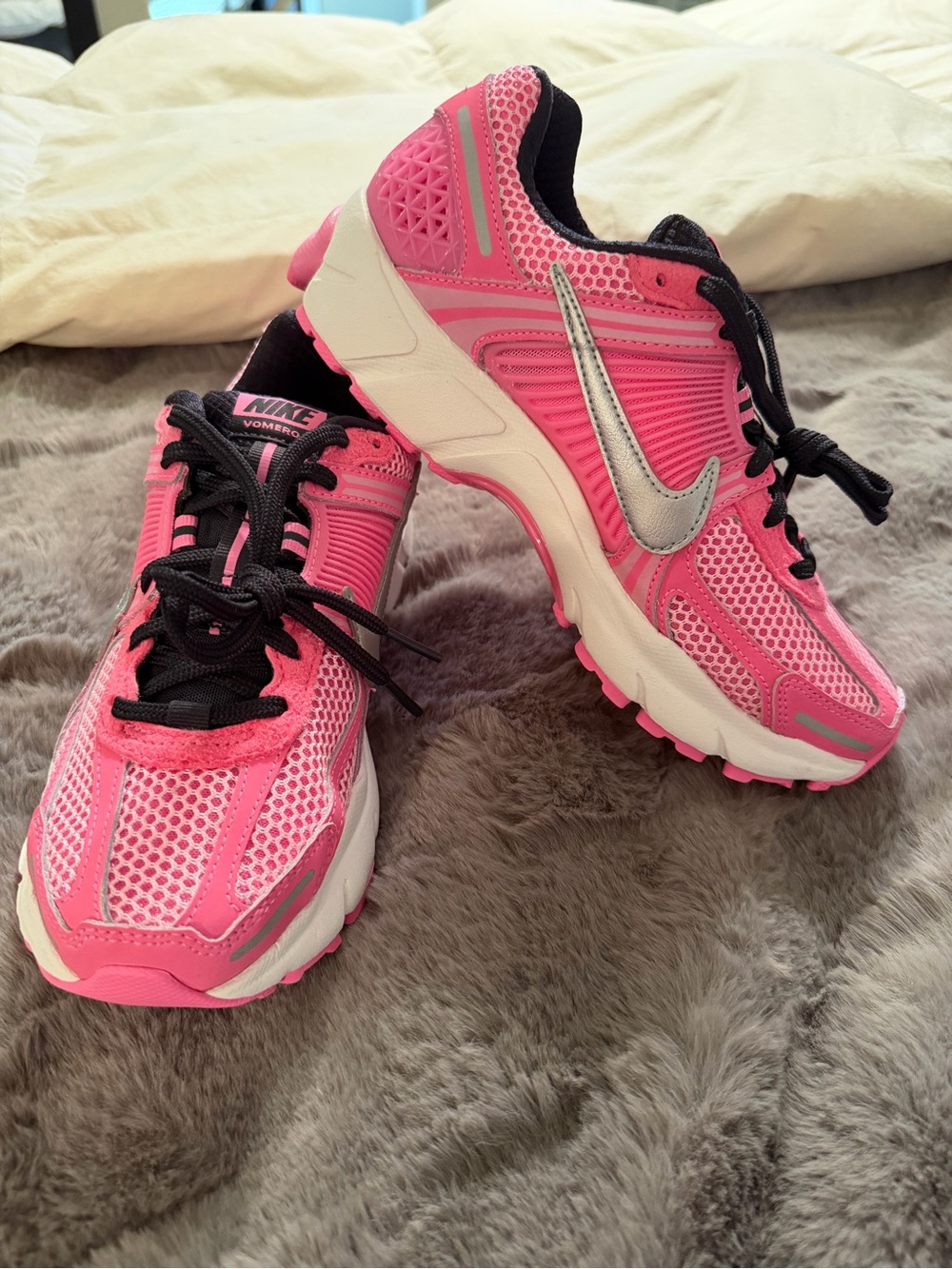 Nike Zoom Vomero 5 NWOT